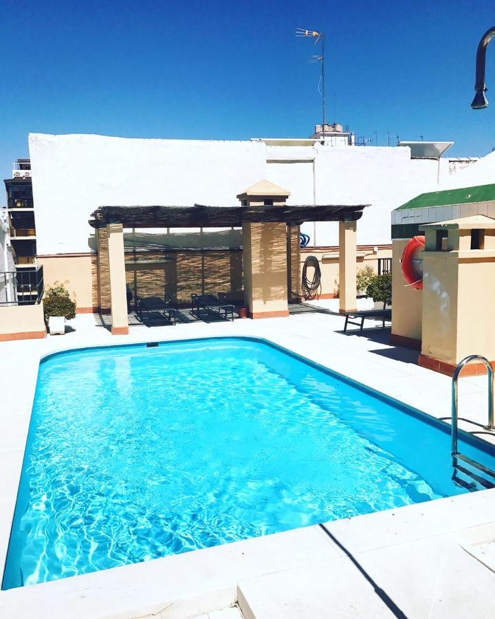 Agua VI & Seasonal Pool By Ele Apartments Malaga Exterior photo